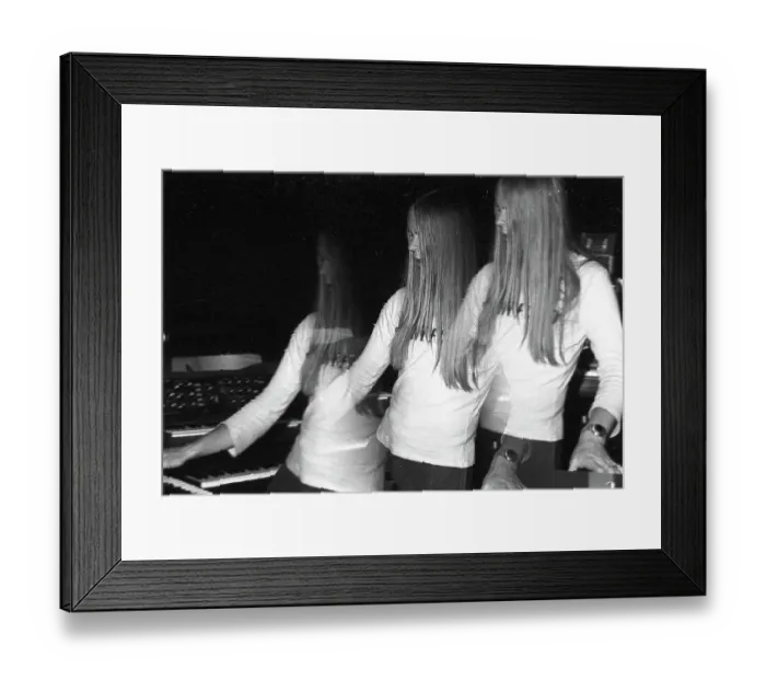 Framed Print : Photo of Yes Framed Print : Photo of Yes