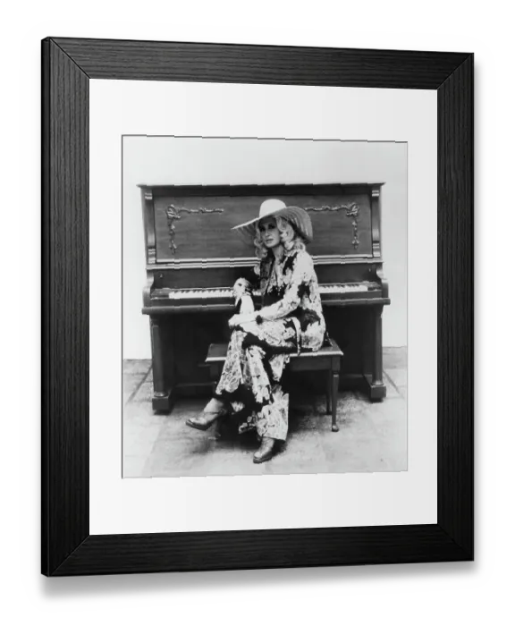 Framed Print : Tammy Wynette Portrait session Framed Print : Tammy Wynette Portrait session