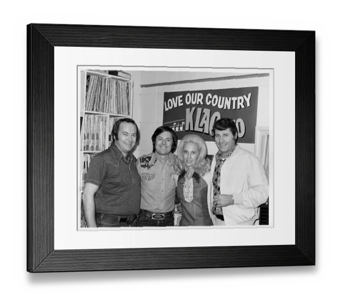 Framed Print : Photo of Tammy Wynette Framed Print : Photo of Tammy Wynette