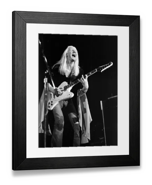Framed Print : Photo of Johnny Winter Framed Print : Photo of Johnny Winter