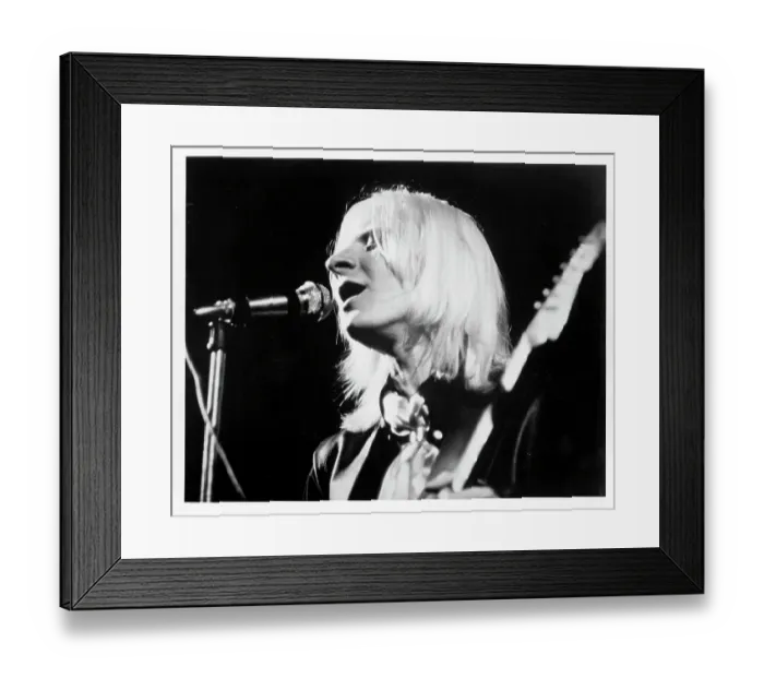 Framed Print : Photo of Johnny Winter Framed Print : Photo of Johnny Winter