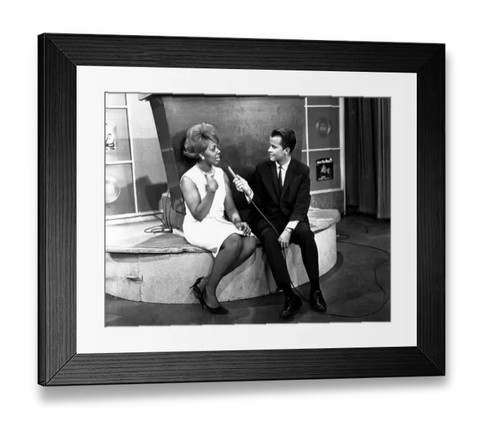 Framed Print : Photo of Mary Wells
