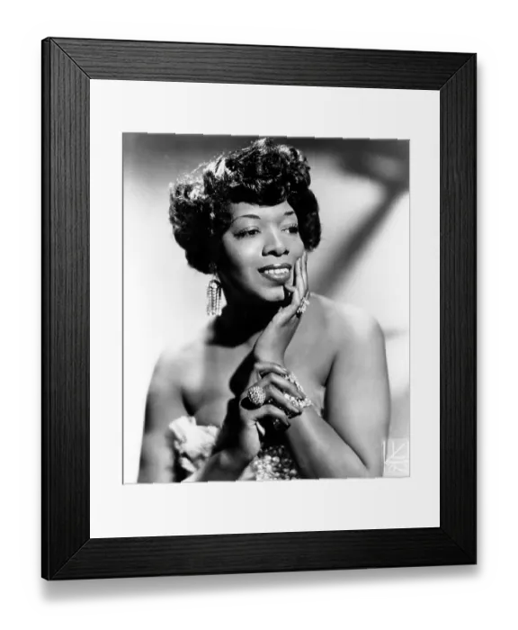 Framed Print : Photo of Dakota Staton Framed Print : Photo of Dakota Staton