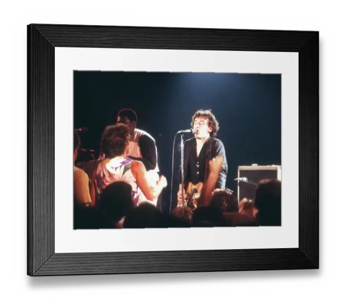 Framed Print : Photo of Bruce Springsteen Framed Print : Photo of Bruce Springsteen