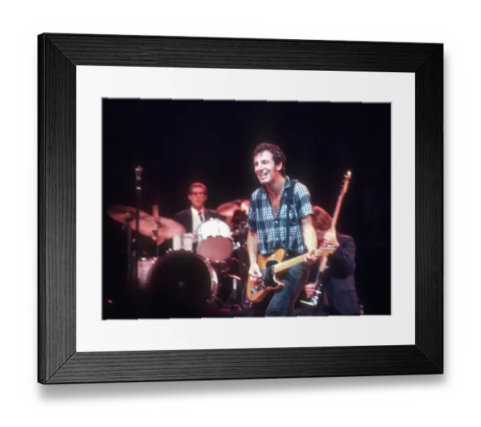 Framed Print : Photo of Bruce Springsteen Framed Print : Photo of Bruce Springsteen