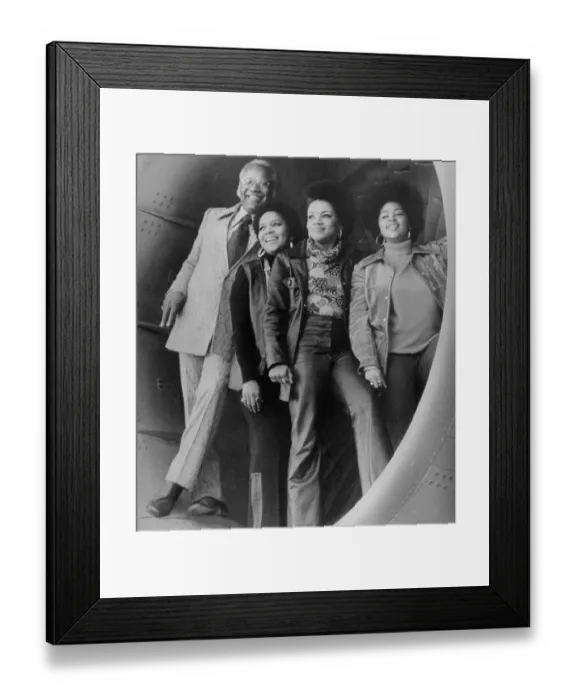 Framed Print : Photo of Staple Singers Framed Print : Photo of Staple Singers
