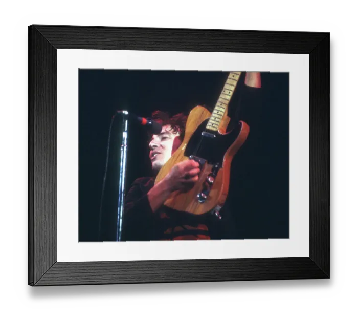 Framed Print : Photo of Bruce Springsteen Framed Print : Photo of Bruce Springsteen