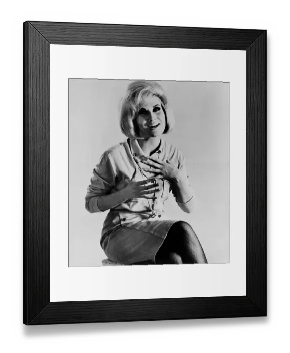 Framed Print : Photo of Dusty Springfield
