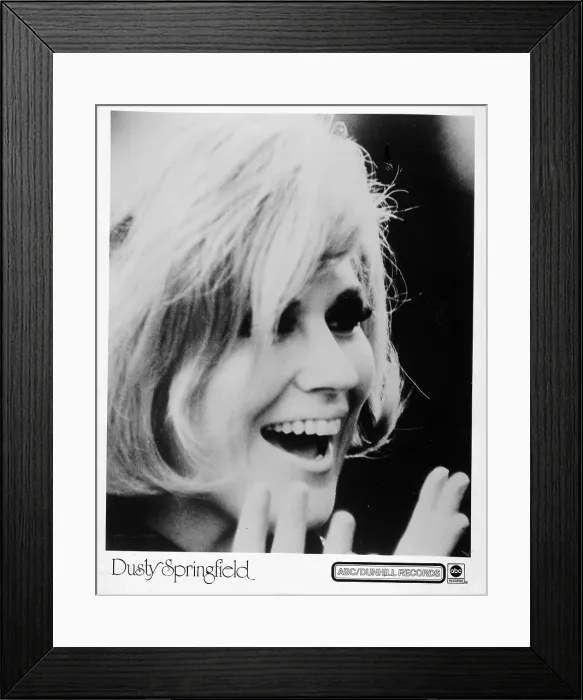 Framed Print : Photo of Dusty Springfield