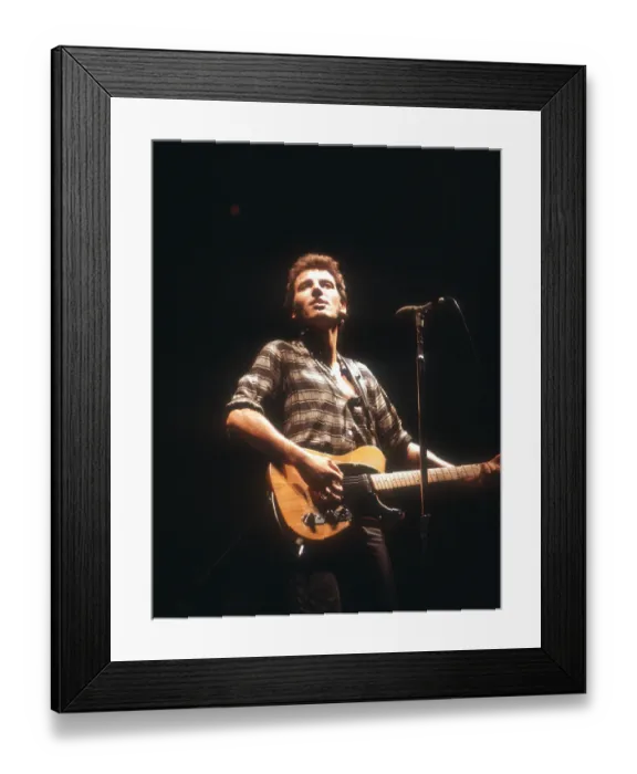 Framed Print : Photo of Bruce Springsteen Framed Print : Photo of Bruce Springsteen