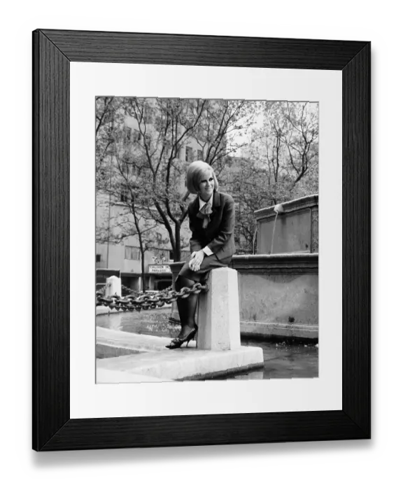 Framed Print : Photo of Dusty Springfield