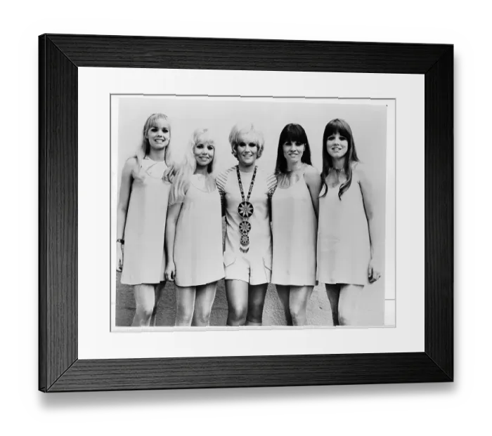 Framed Print : Photo of Dusty Springfield