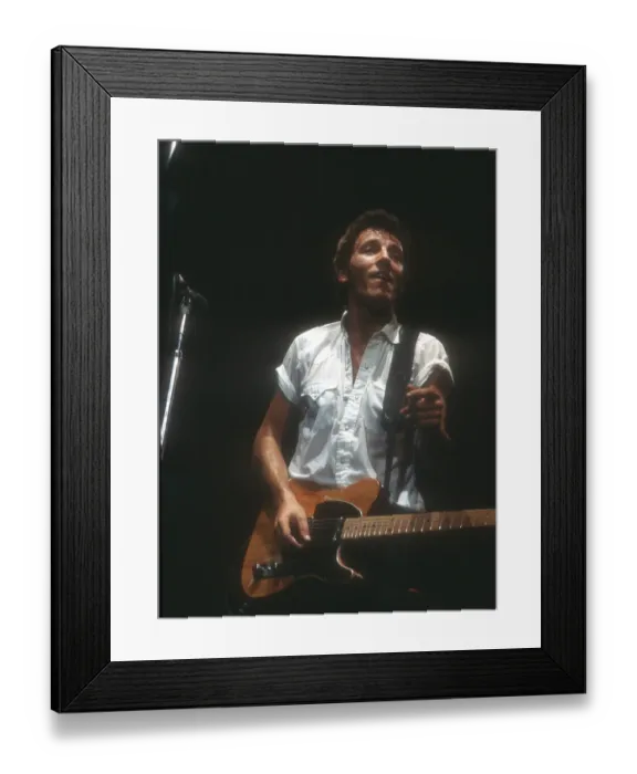 Framed Print : Photo of Bruce Springsteen Framed Print : Photo of Bruce Springsteen