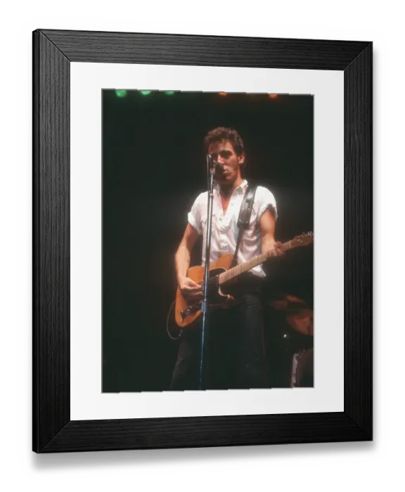 Framed Print : Photo of Bruce Springsteen Framed Print : Photo of Bruce Springsteen