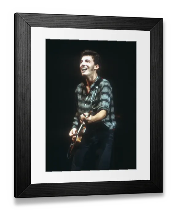 Framed Print : Photo of Bruce Springsteen Framed Print : Photo of Bruce Springsteen