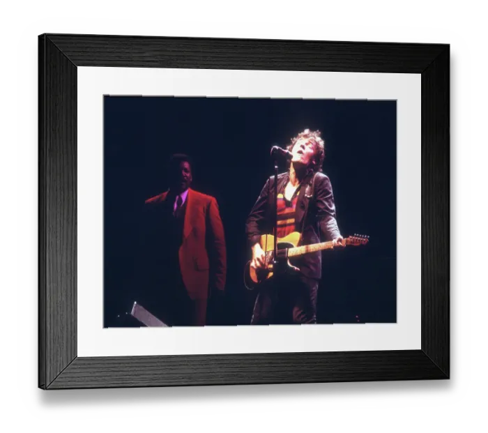 Framed Print : Photo of Bruce Springsteen Framed Print : Photo of Bruce Springsteen