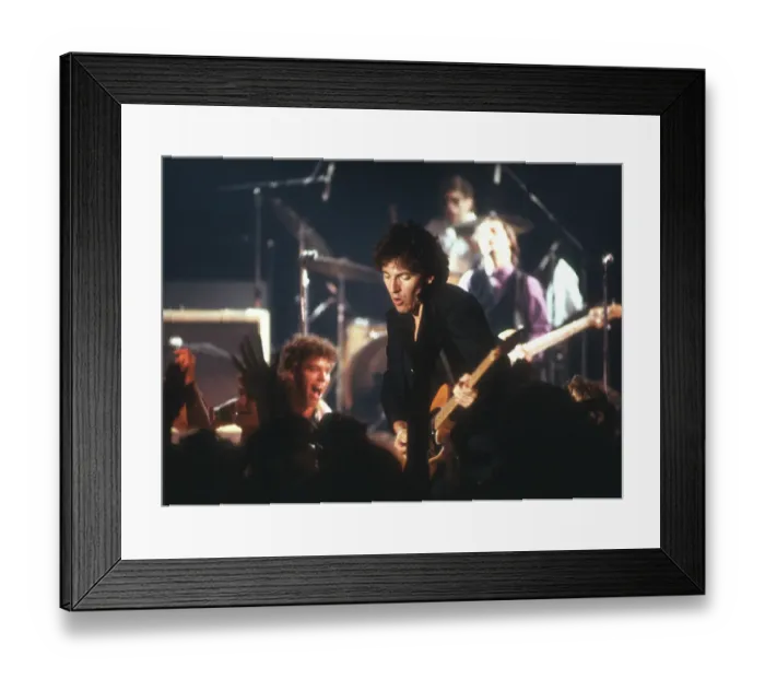 Framed Print : Photo of Bruce Springsteen Framed Print : Photo of Bruce Springsteen