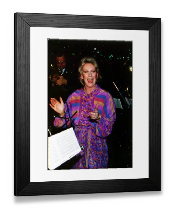 Framed Print : Photo of Dusty Springfield