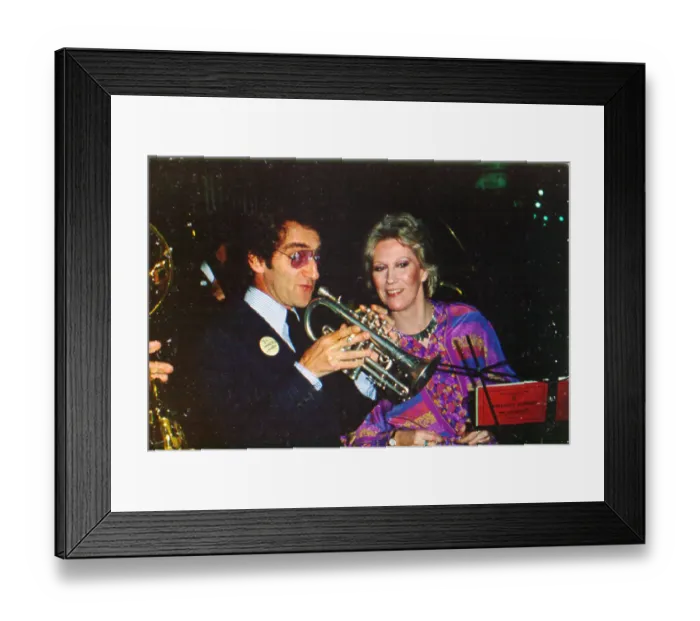 Framed Print : Photo of Dusty Springfield