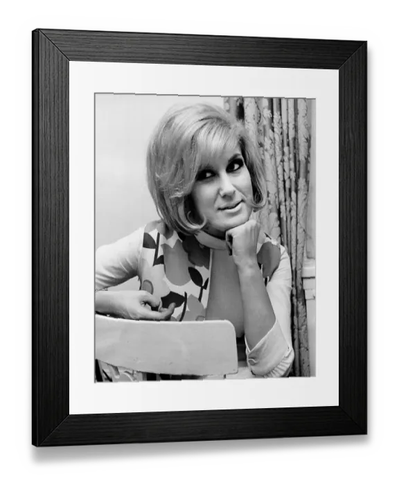 Framed Print : Photo of Dusty Springfield