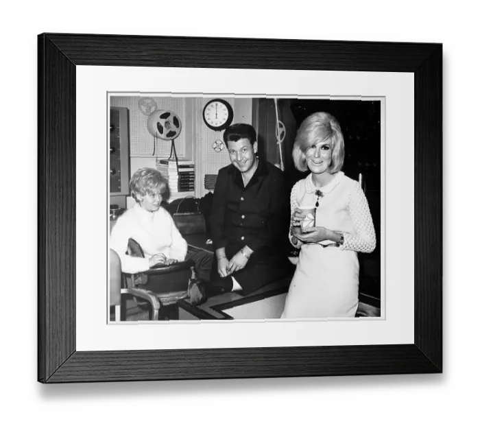 Framed Print : Photo of Dusty Springfield Framed Print : Photo of Dusty Springfield