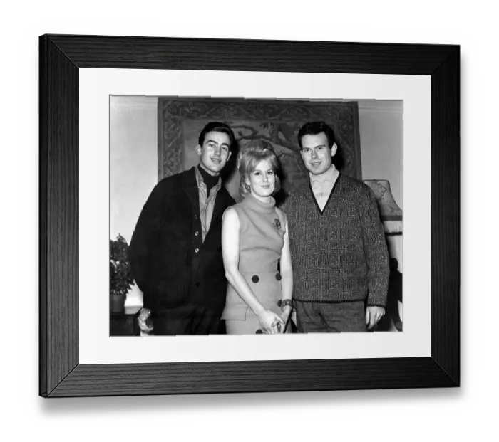 Framed Print : Photo of Dusty Springfield