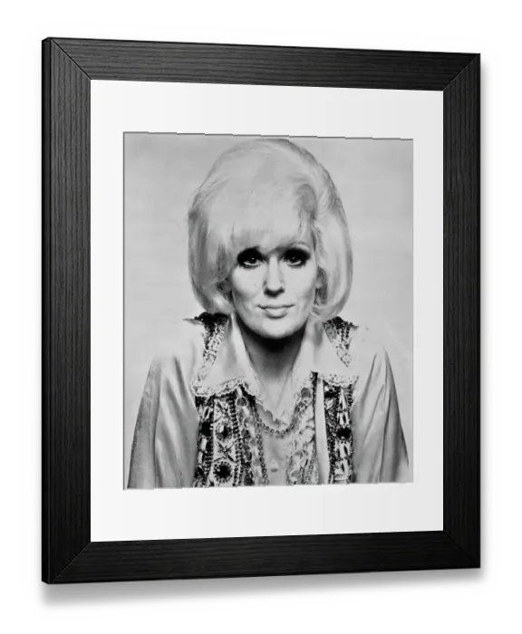 Framed Print : Photo of Dusty Springfield
