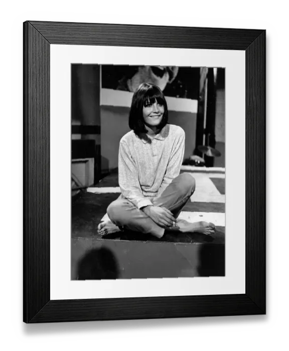 Framed Print : Photo of Sandie Shaw