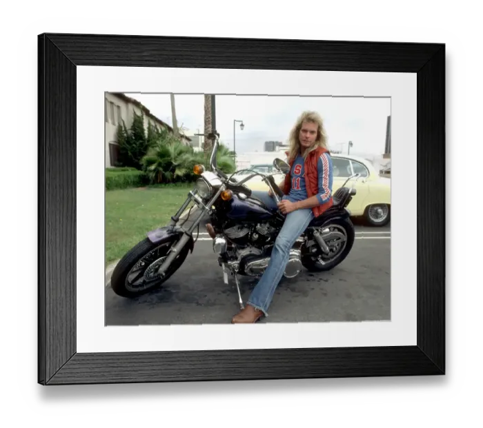 Framed Print : Photo of David Lee Roth Framed Print : Photo of David Lee Roth