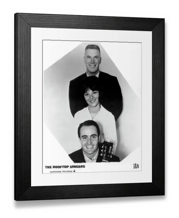 Framed Print : Photo of Rooftop Singers Framed Print : Photo of Rooftop Singers