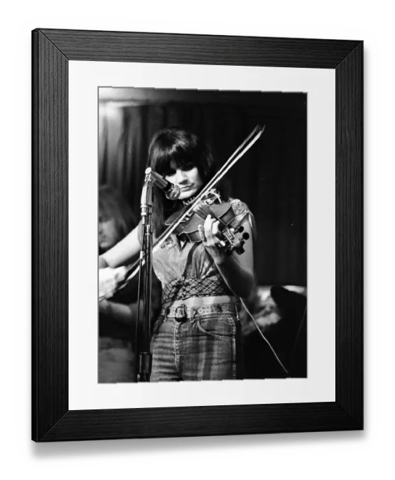 Framed Print : Photo of Linda Ronstadt Framed Print : Photo of Linda Ronstadt