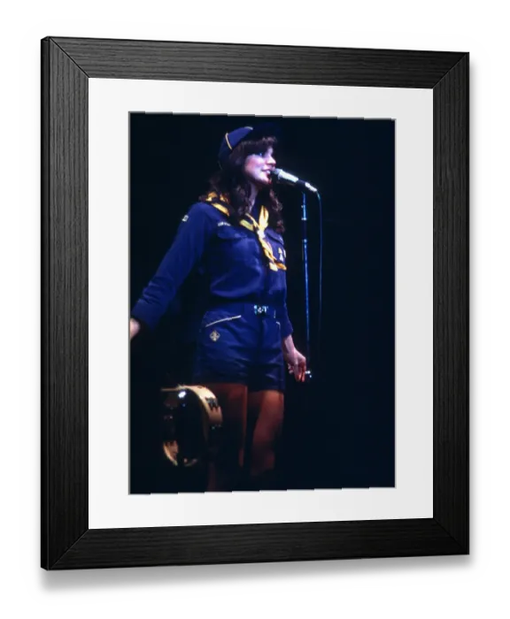 Framed Print : Photo of Linda Ronstadt Framed Print : Photo of Linda Ronstadt