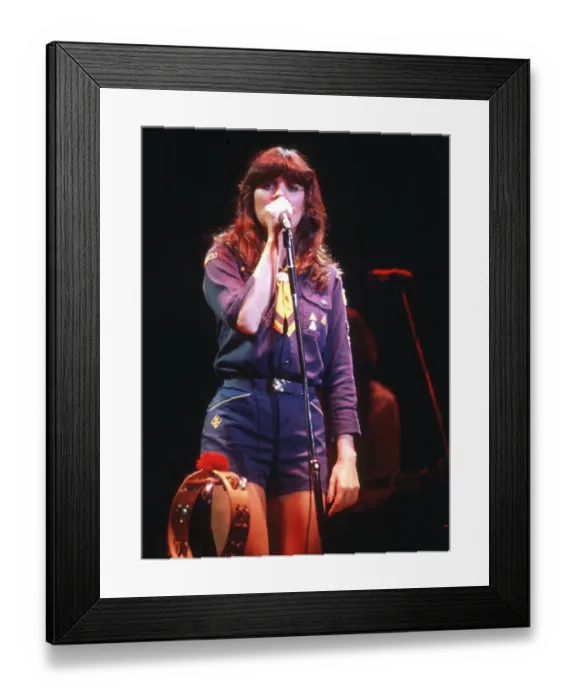 Framed Print : Photo of Linda Ronstadt Framed Print : Photo of Linda Ronstadt