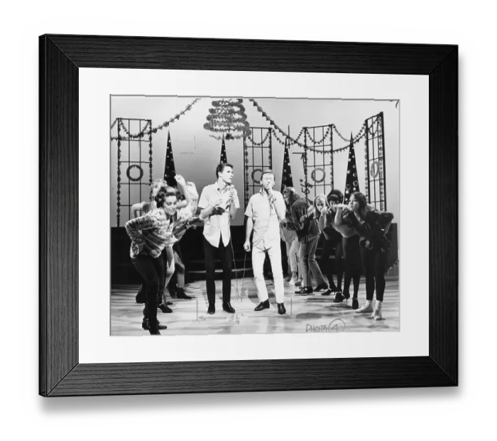 Framed Print : Photo of Righteous Brothers Framed Print : Photo of Righteous Brothers