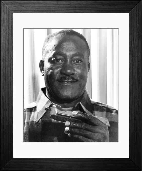 Framed Print : Photo of James Pryor