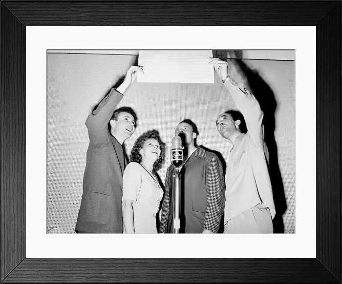 Framed Print : Photo of Pied Pipers Framed Print : Photo of Pied Pipers