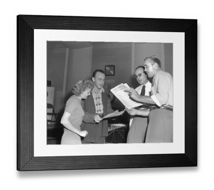 Framed Print : Photo of Pied Pipers Framed Print : Photo of Pied Pipers