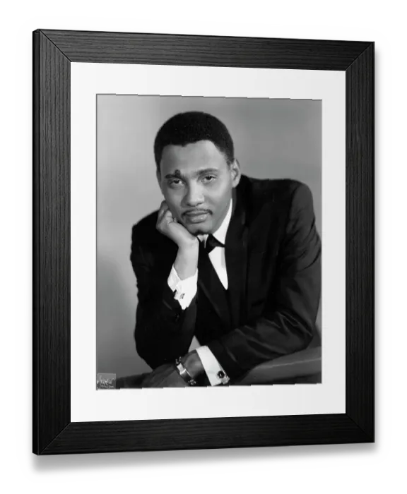 Framed Print : Photo of Aaron Neville Framed Print : Photo of Aaron Neville