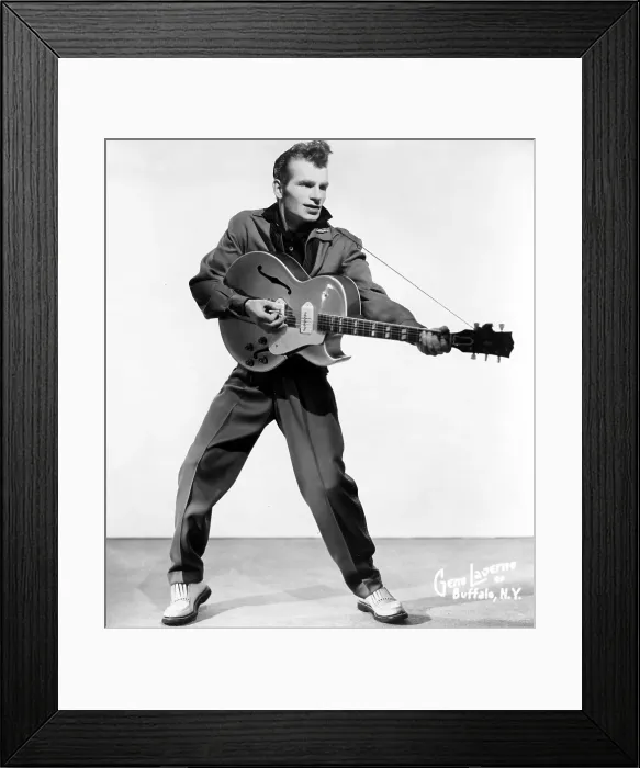 Framed Print : Photo of Ersel Hickey Framed Print : Photo of Ersel Hickey