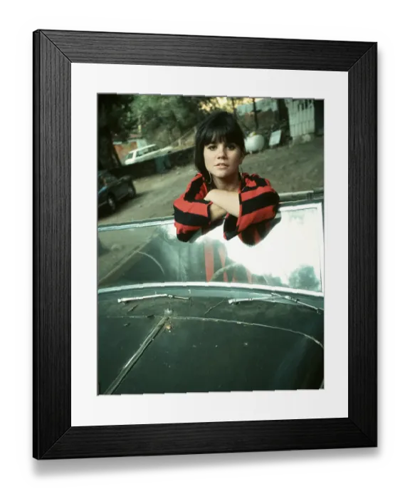 Framed Print : Photo of Linda Ronstadt Framed Print : Photo of Linda Ronstadt