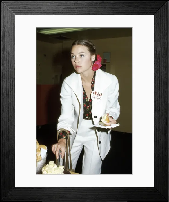 Framed Print : Photo of Michelle Phillips Framed Print : Photo of Michelle Phillips