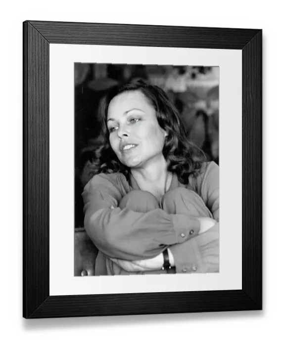Framed Print : Photo of Michelle Phillips Framed Print : Photo of Michelle Phillips