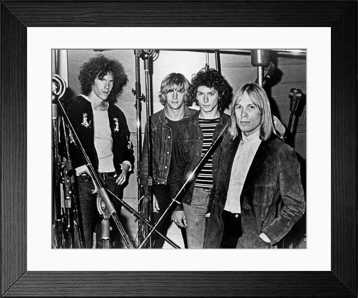 Framed Print : Photo of Elliot Murphy Framed Print : Photo of Elliot Murphy
