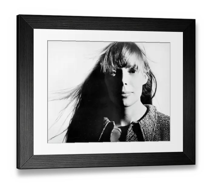 Framed Print : Photo of Joni Mitchell Framed Print : Photo of Joni Mitchell