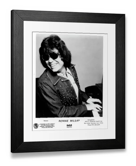 Framed Print : Photo of Ronnie Milsap Framed Print : Photo of Ronnie Milsap