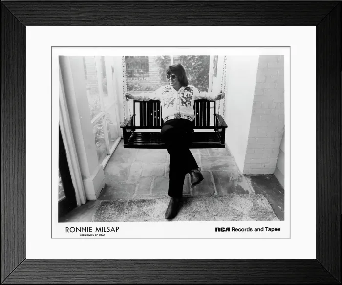 Framed Print : Photo of Ronnie Milsap Framed Print : Photo of Ronnie Milsap