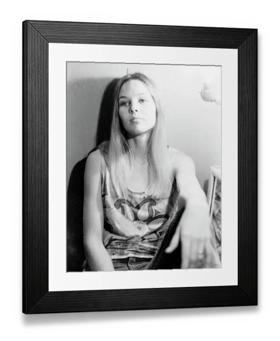Framed Print : Photo of Michelle Phillips Framed Print : Photo of Michelle Phillips