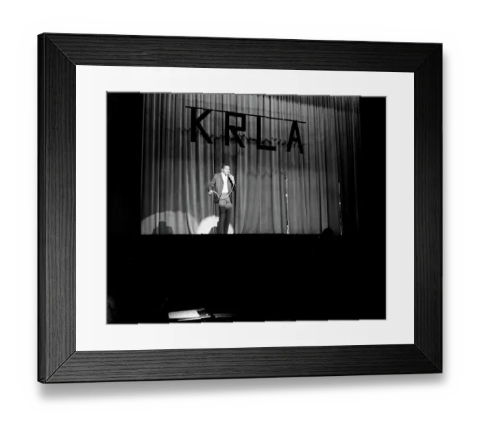 Framed Print : Photo of Gene McDaniels Framed Print : Photo of Gene McDaniels