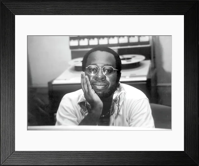 Framed Print : Photo of Curtis Mayfield Framed Print : Photo of Curtis Mayfield