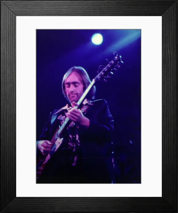 Framed Print : Photo of Dave Mason Framed Print : Photo of Dave Mason